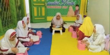Kelompok An-Nur Tahfidz Fathiyyah Zahra Selalu Ceria