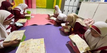 Kelompok An-Nisa Terbaik Tahfidz Quran Fathiyyah Zahra