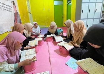 Kelompok Terbaik Tahfidz Al-Quran Fathiyyah Zahra Abdul Karim