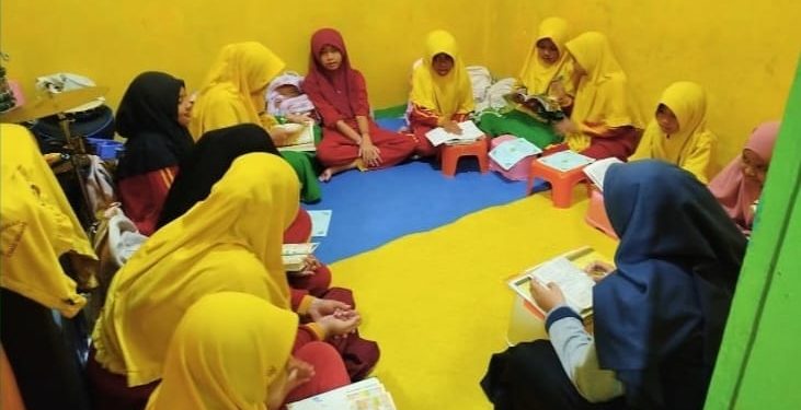 Mengintip Kelompok Maryam Santriat Tahfidz Al-Quran Fathiyyah Zahra