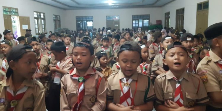 Aktivitas Rutin Dhuha Berjamaah Murid MI Baitussalam