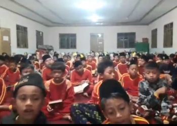 Gema Sholawat Murid MI Baitussalam, Kang H Iim: Ini Keutamaan Bersholawat