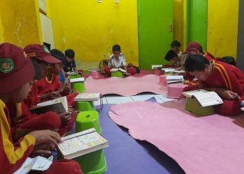 Kelompok Al-Muminun Khusyu dalam Belajar