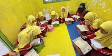 Tekun dan Semangat Santri Tahfidz Al-Quran Kelompok An-Nisa