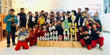 Paskibra MI Baitussalam Cisaat Kembali Borong Piala Paskibra Se-Jawa Barat