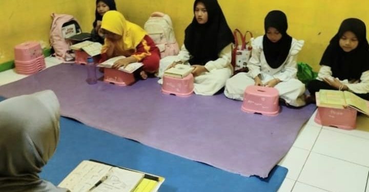 Intip Aktivitas Kelompok An-Nur di Tahfidz Al-Quran Fathiyyah Zahra