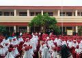 Rutinitas Upacara Pengibaran Bendera di MI Baitussalam