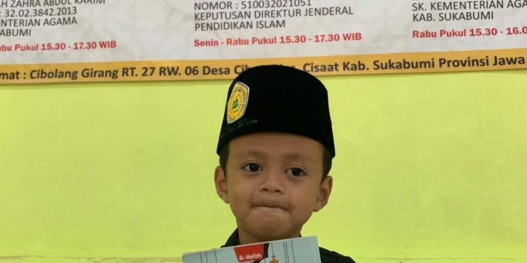 Tahfidz Al-Quran Fathiyyah Zahra Abdul Karim Kedatangan Santri Baru