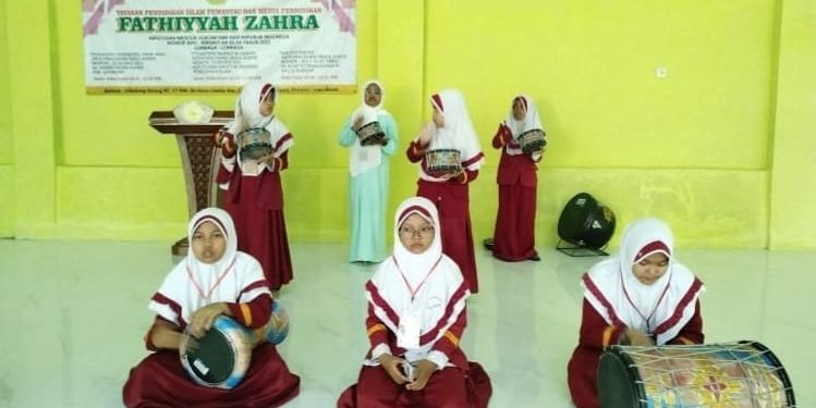 Santri Tahfidz Fathiyyah Zahra Pertajam Latihan Marawis Jelang Haflah ke-4