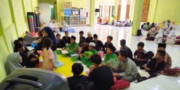 Keceriaan Mengaji Kelompok Al-Mulk di Tahfidz Fathiyyah Zahra