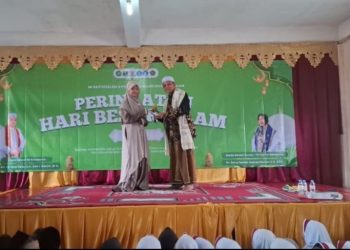 Penyimak Terbaik Tausiyah Isra Mi’raj MI Baitussalam Dapatkan Doorprize
