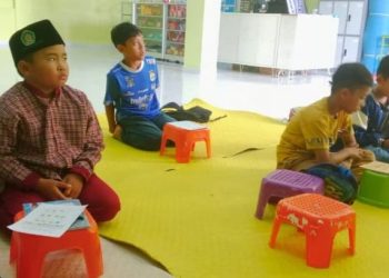 Yuk Belajar Matematika Bersama Siswa Fathiyyah Zahra