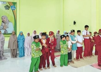 Kegiatan Ashar Berjamaah di Tahfidz Fathiyyah Zahra Jadi Kebanggaan