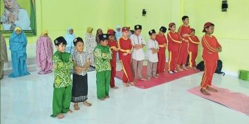 Berjamaah Ashar di Tahfidz Fathiyyah Zahra Jadi Kebanggaan