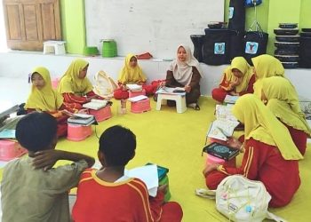 Keseriusan Mengaji Kelompok An-Nur di Tahfidz Fathiyyah Zahra