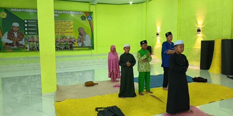 Bulan Ramadhan: Kelompok Assyifa Tingkatkan Dhuha Berjamaah
