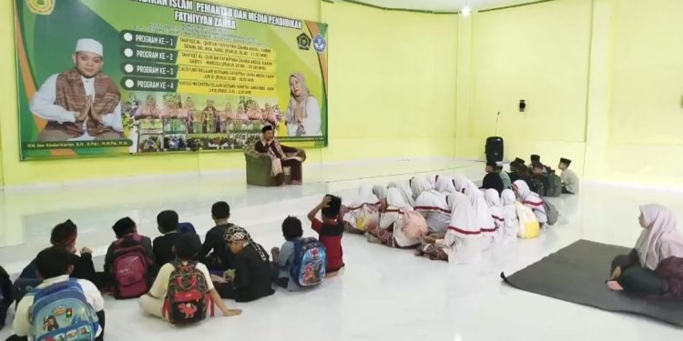 Pesantren Ramadhan Tahfidz Al-Quran Fathiyyah Zahra Abdul Karim Resmi Ditutup