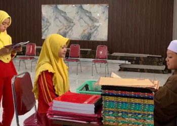 Tes Hafalan Al-Quran Bagi Siswa MI Baitussalam