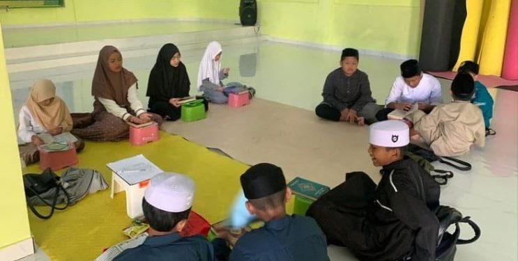 Kelompok Asy-Syifa Konsisten Mempelajari Al-Quran