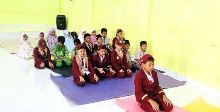 Menumbuhkan Generasi Pemimpin Masa Depan Melalui Ashar Berjamaah