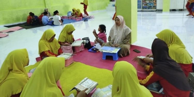 Inilah Kelompok Idola Tahfidz Al-Quran Fathiyyah Zahra