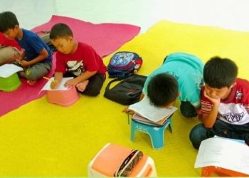Siswa Calistung: Generasi Pintar Masa Depan di Tahfidz Fathiyyah Zahra