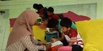 Siswa Calistung Fathiyyah Zahra Mengikuti Ulangan
