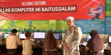 Kepala Sekolah MI Baitussalam, Monitoring “Munaqosah” Siswa