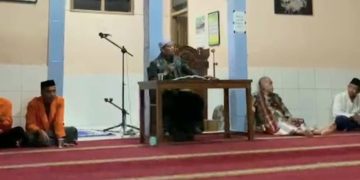 Pengajian Rutin Masjid Jami Baitussalam, KH. Iim Bahas Keutamaan Sholat Berjamaah Subuh