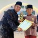 Fikri Haikal Abdul Karim Kembali Raih Peringkat 1 di Kelas IV MI Baitussalam