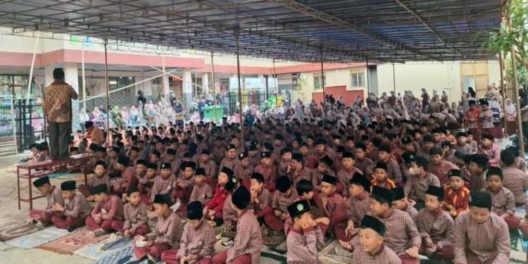 Ratusan Siswa TKQ dan MI Baitussalam Siap Gelar Sholat Dhuha Berjamaah
