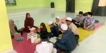 Kelompok Asy-Syifa Konsisten Belajar Al-Quran di Tahfidz Fathiyyah Zahra