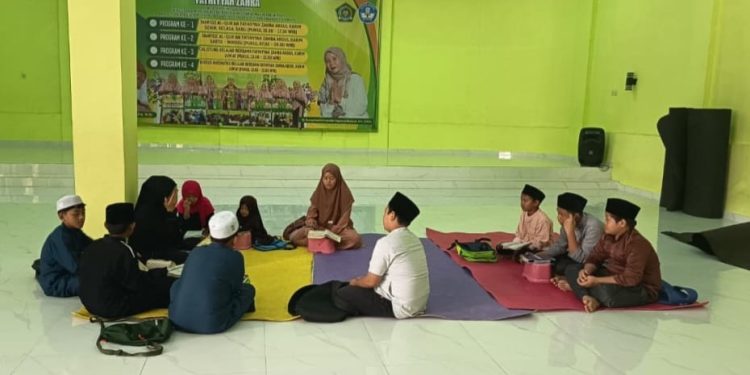 Konsistensi Belajar Siswa Program Ke-2 di Tahfidz Al-Quran Fathiyyah Zahra