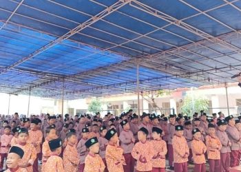 Siswa MI, TKQ PaudQu Baitussalam Rutinitas Sholat Dhuha Berjamaah