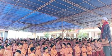 Siswa MI, TKQ PaudQu Baitussalam Rutinitas Sholat Dhuha Berjamaah