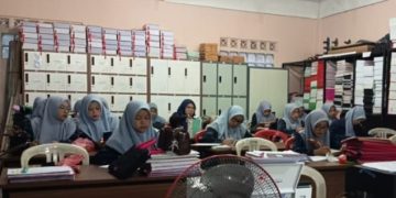 Rutinitas Tadarus Al-Quran Guru MI dan TKQ Baitussalam
