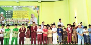 Tahfidz Fathiyyah Zahra Wajibkan Siswa Dirikan Sholat Berjamaah