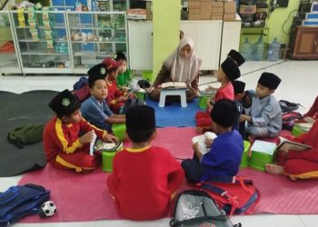 Yuk Kejar Masa Depan Gemilang Bersama Tahfidz Al-Quran Fathiyyah Zahra