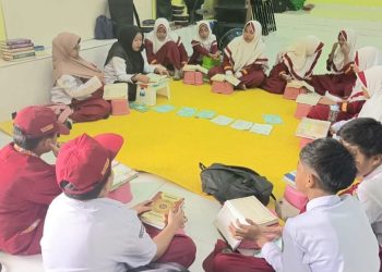 Generasi Qur’ani Cinta Al-Quran Siswa Tahfidz Fathiyyah Zahra