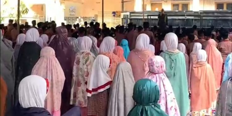 Terapkan Disiplin, TKQ dan MI Baitussalam Membiasakan Sholat Dhuha Berjamaah