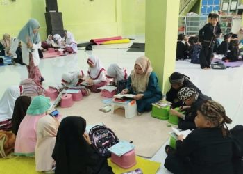 Siswa Tahfidz Al-Quran Fathiyyah Zahra Terus Dalami Al-Quran