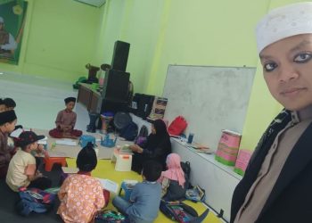 Kegiatan Belajar Siswa Calistung Dimonitor Pimpinan Tahfidz