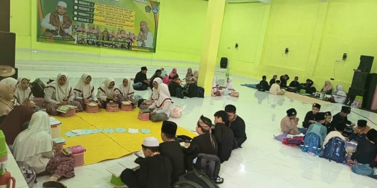 Ayo Mengaji di Tahfidz Al-Quran Fathiyyah Zahra Abdul Karim