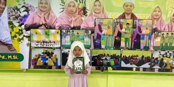 Atira Menjadi Santriawat di Tahfidz Al-Quran Fathiyyah Zahra