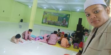 Pantau Halaqah Santri, KH Iim Abdul Karim: Jadikan Al-Qur’an Denyut Nadi Hati