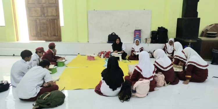 Eksistensi Kelompok An-Nisa: Semangat Hafalan Al-Quran Tetap Membara di Tengah Kesibukan Modern